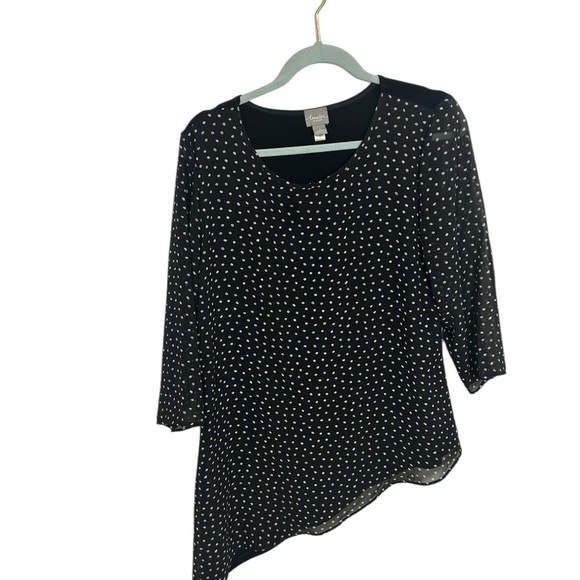 Chico’s Travelers Womens Black & White Polka Dot Asymmetrical Knit Top Artsy M - Picture 4 of 12